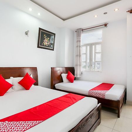 Oyo 130 Tuan Long Hotel Ho Chi Minh-Byen Eksteriør billede